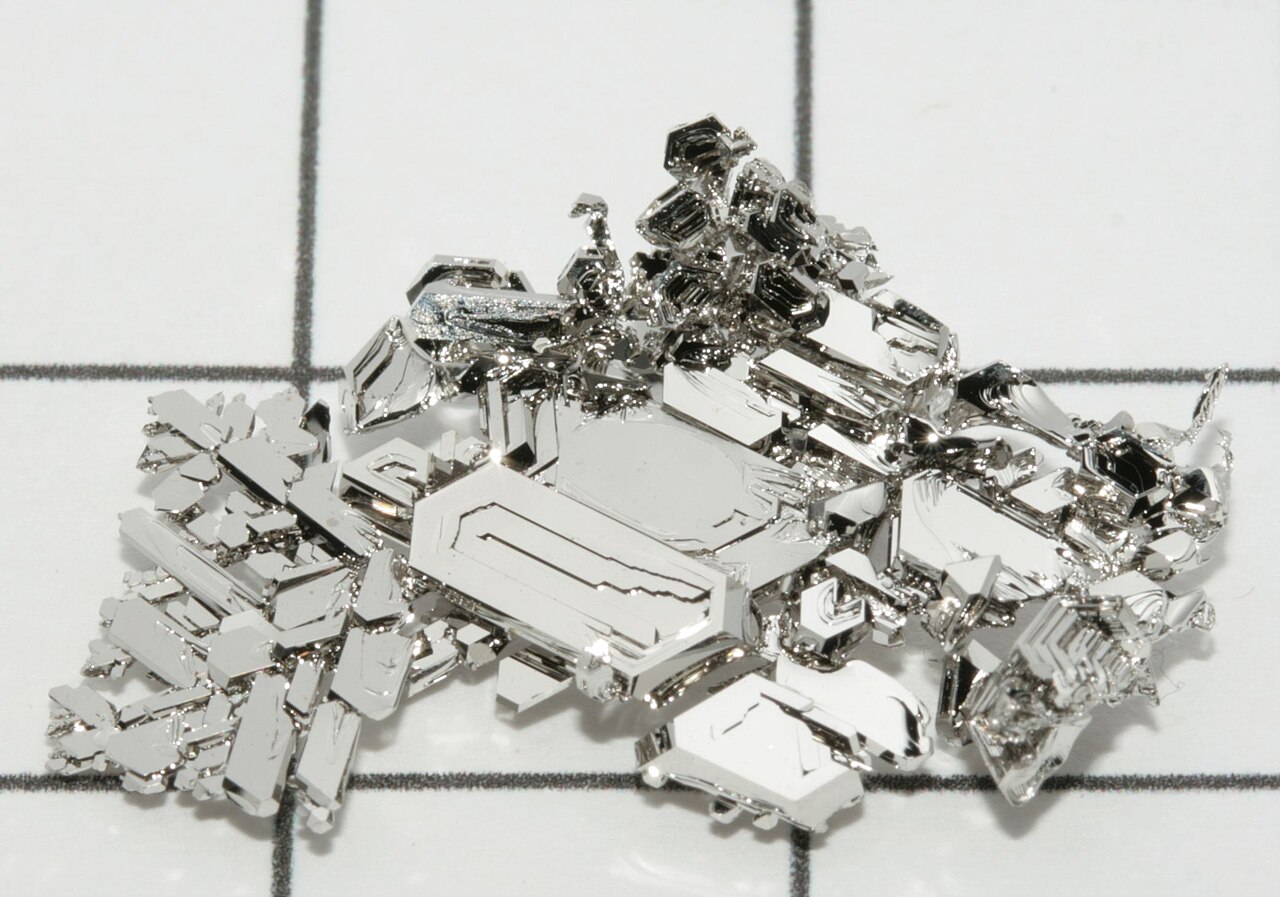 Platinum — Precious metal