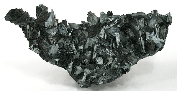Pyrolusite — Steel-alloy ore