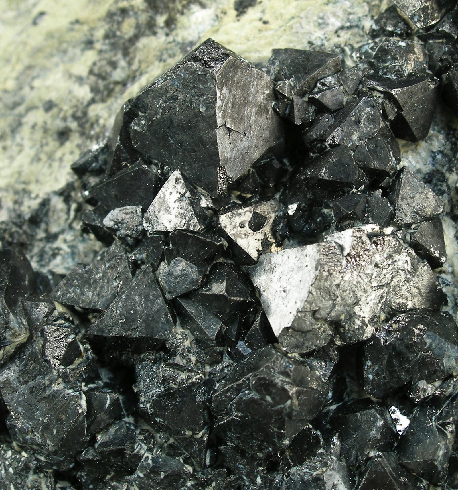 Magnetite specimen