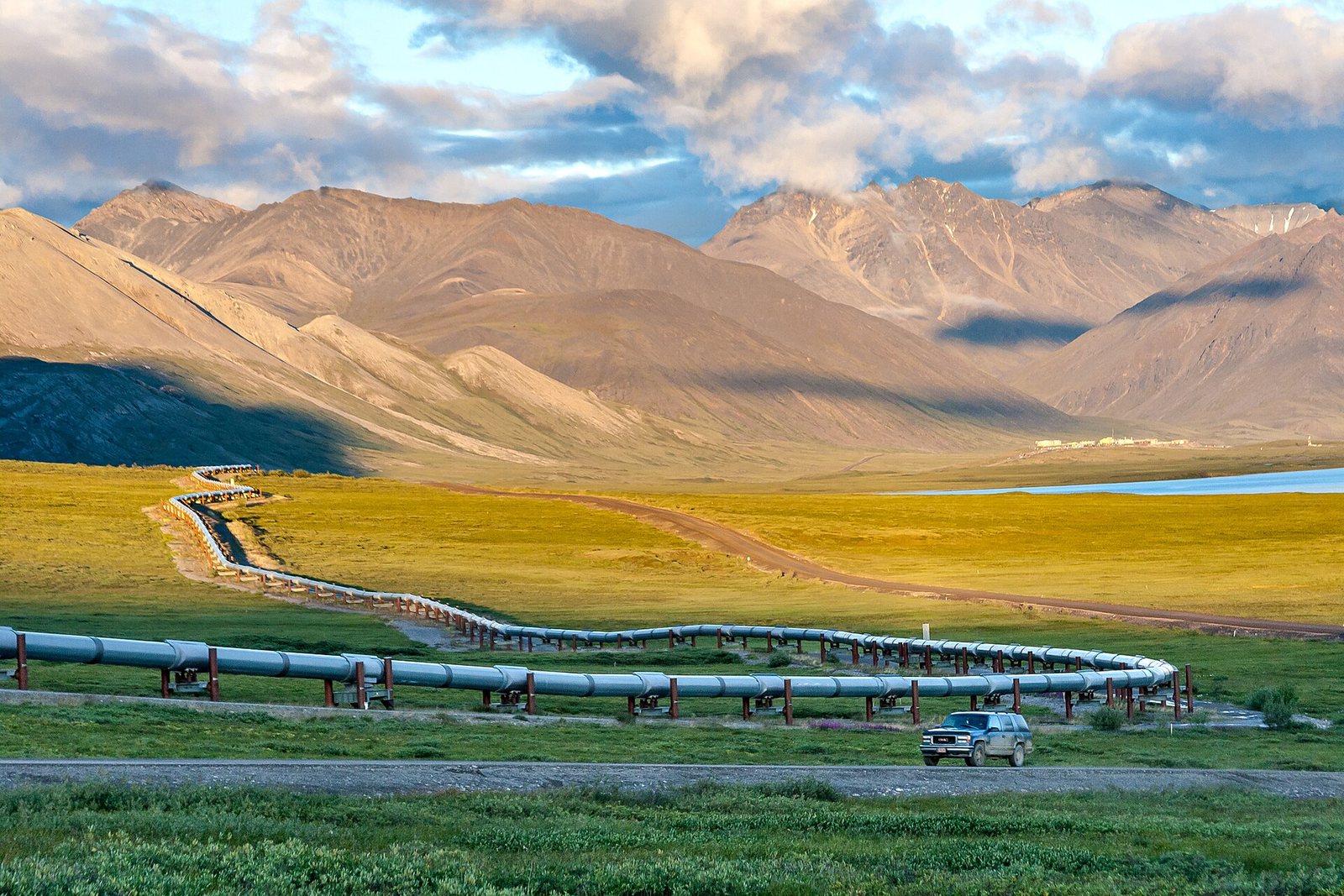 1,500 km of pipeline