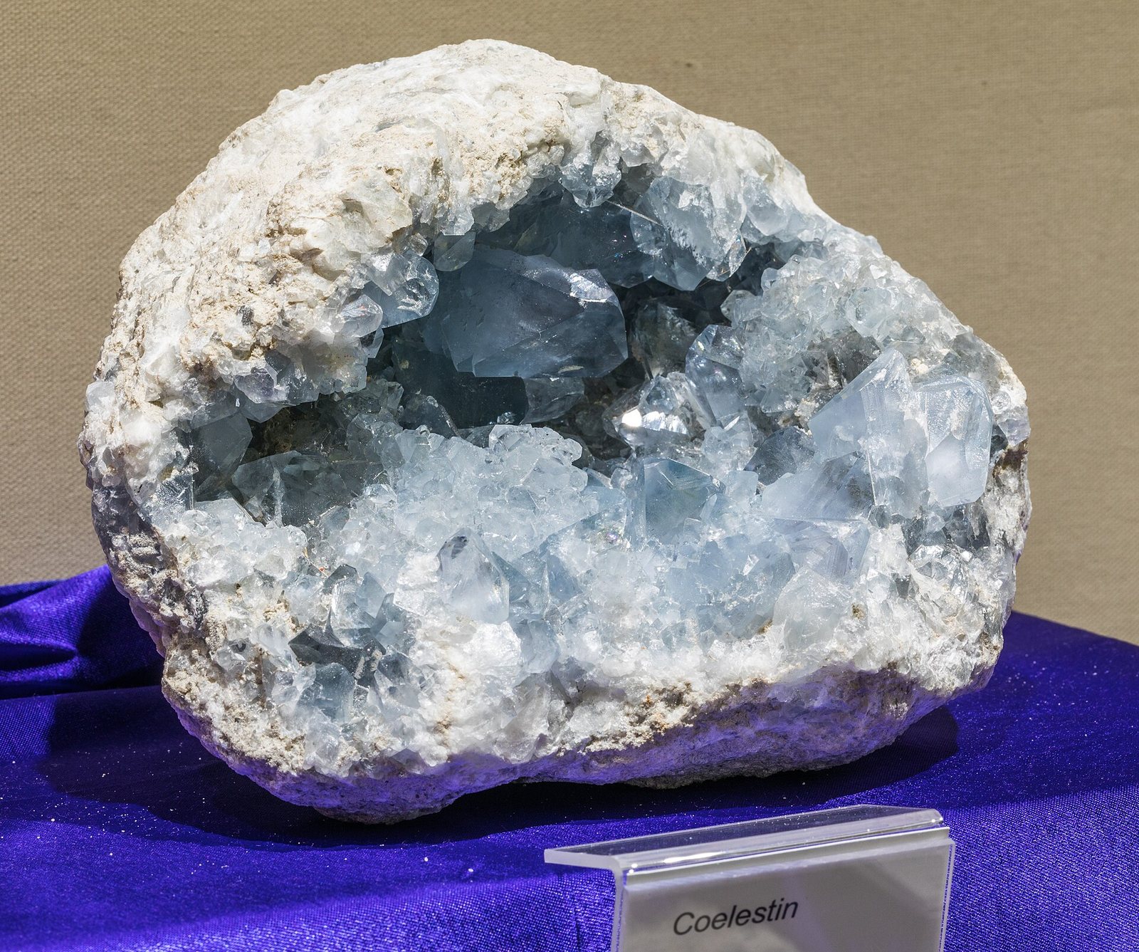 Celestine specimen