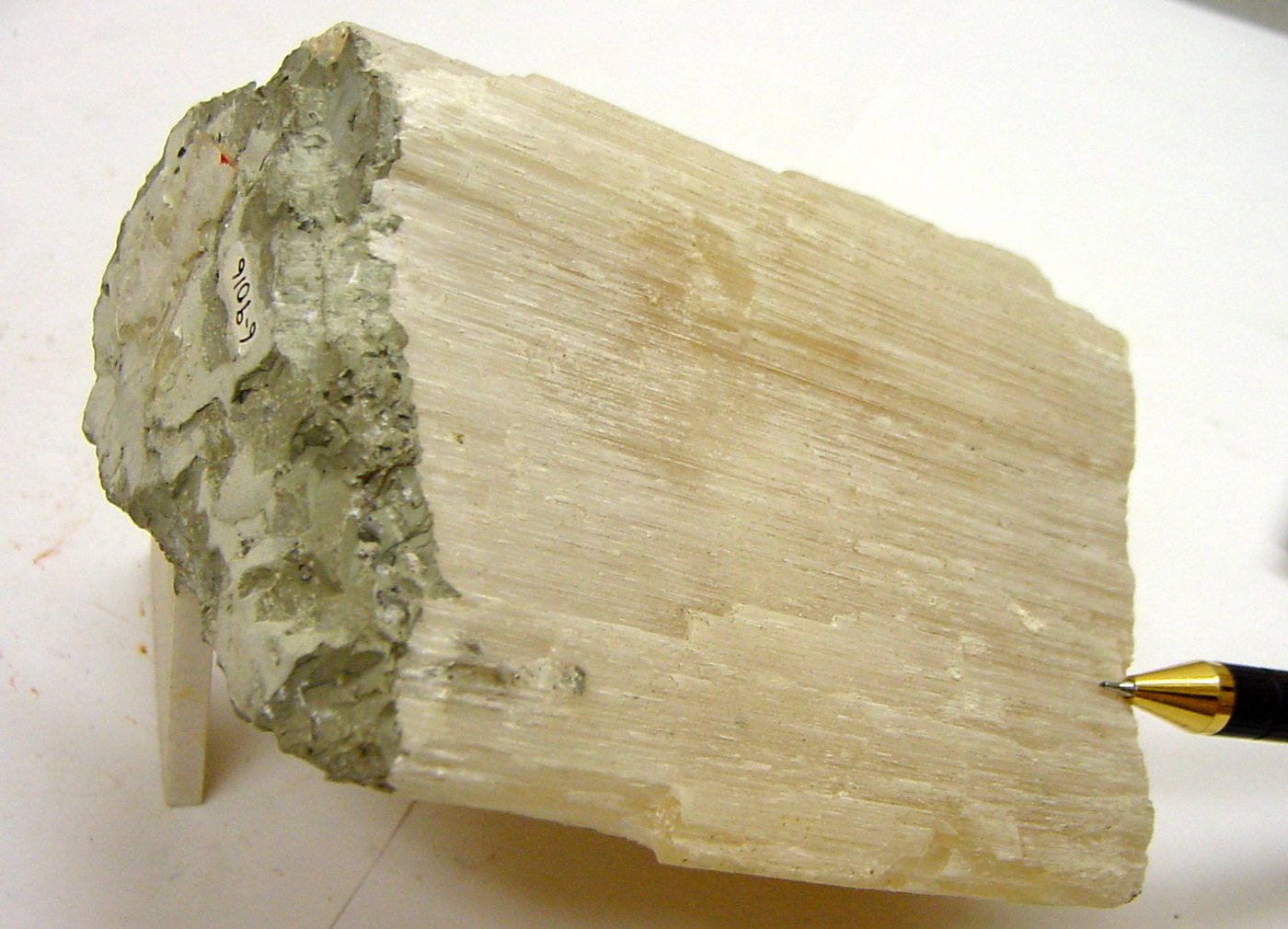 Trona specimen