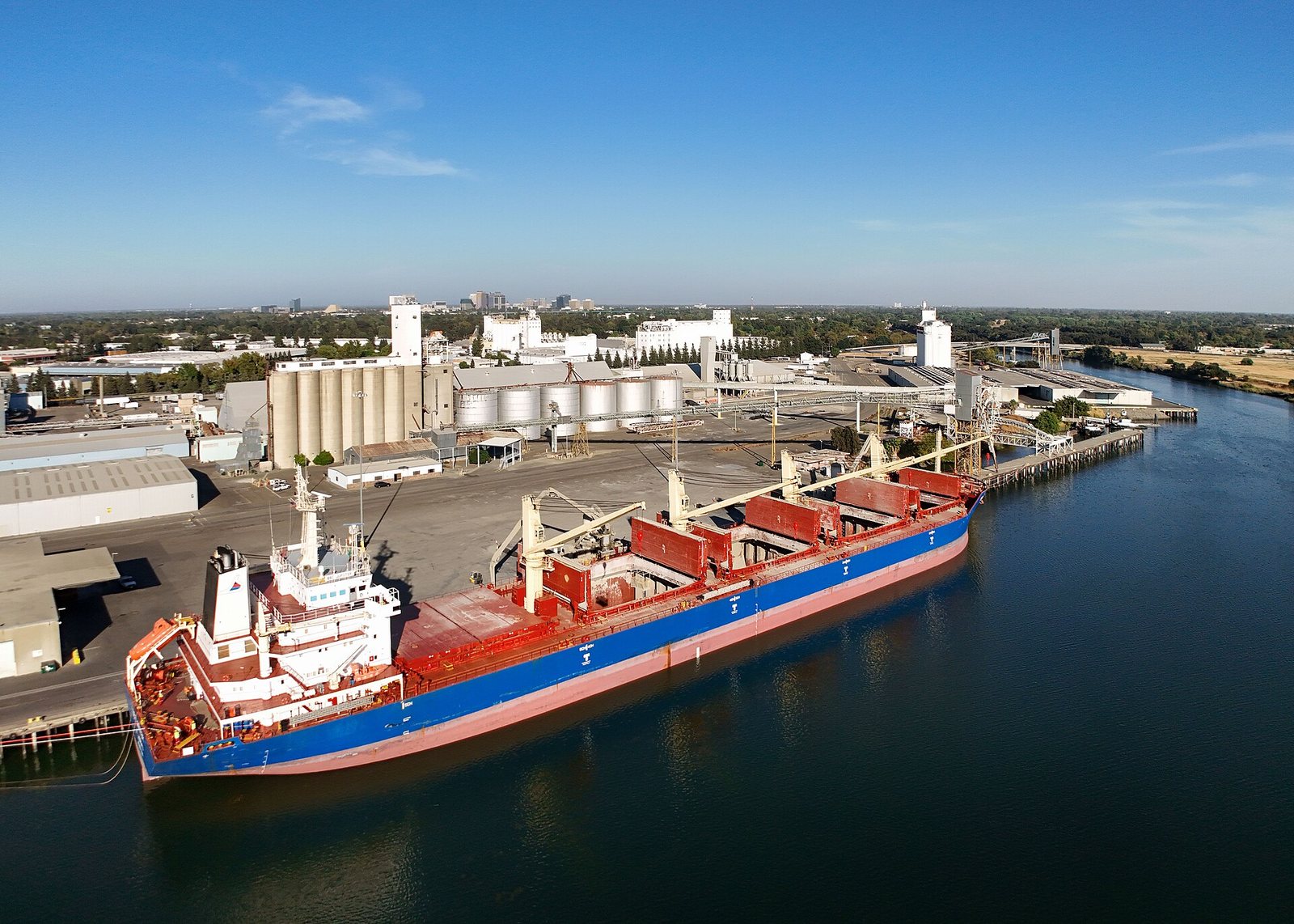 Bulk carrier to China
