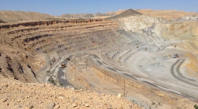 Open pit or underground?