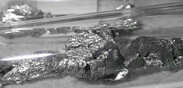 Ytterbium