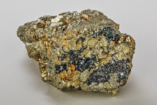 Hematite specimen